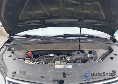 2017 Chevrolet Traverse Ls z USA, uszkodzony, nr VIN 1GNKRFKDXHJ330372